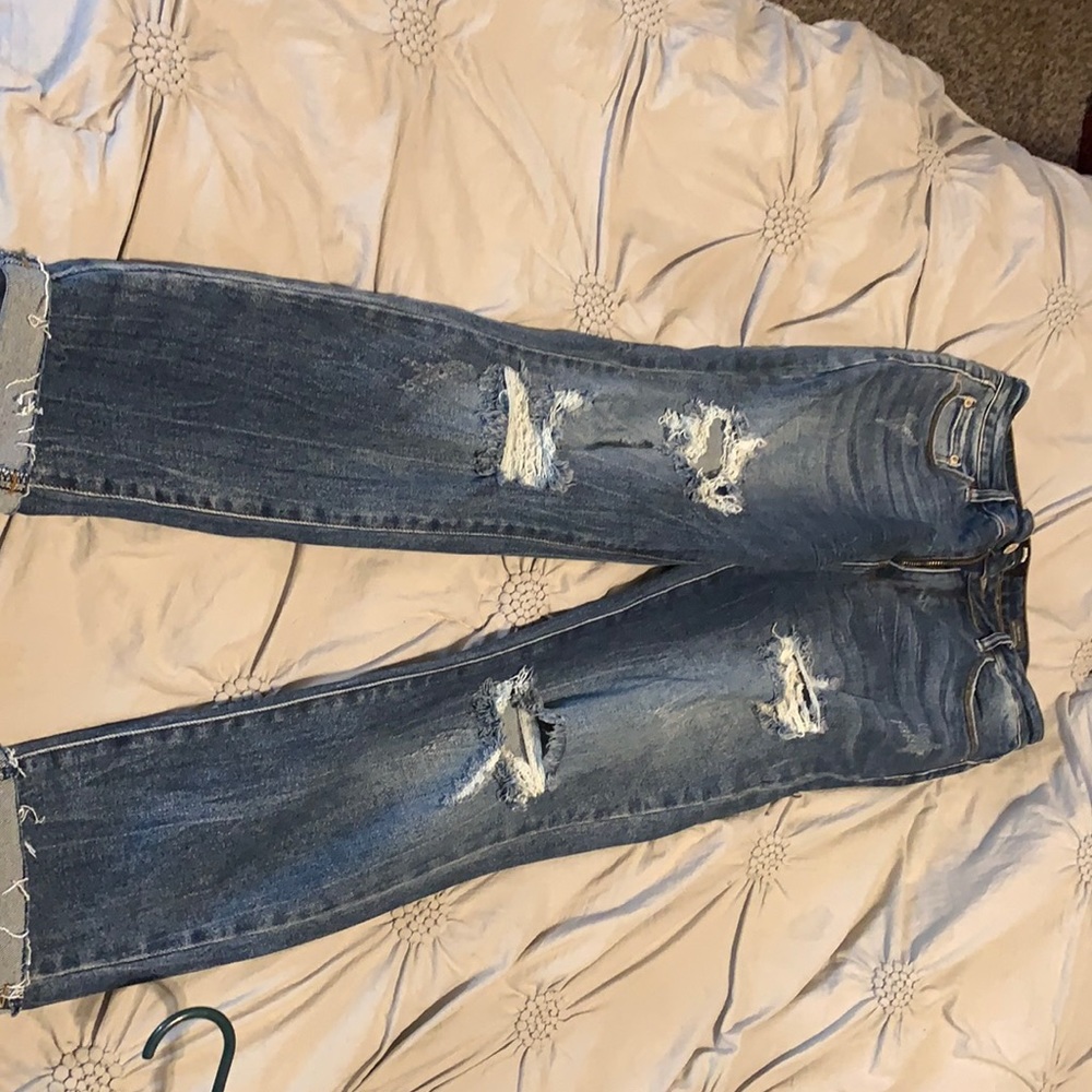 KanCan distressed jeans